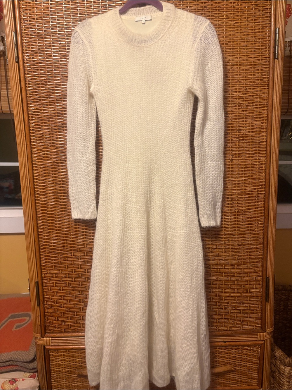 Gorgeous Vince alpaca wool blend EUC Cream Long-Sleeve Knit Maxi Dress size Sm